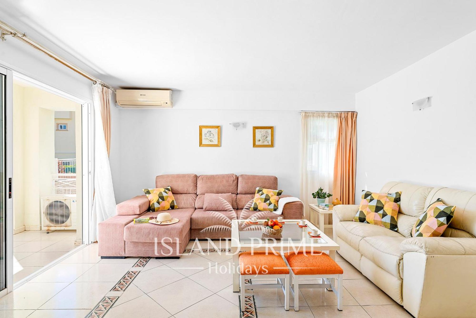 Apartment 3x Bedroom With Heated Pool Og101